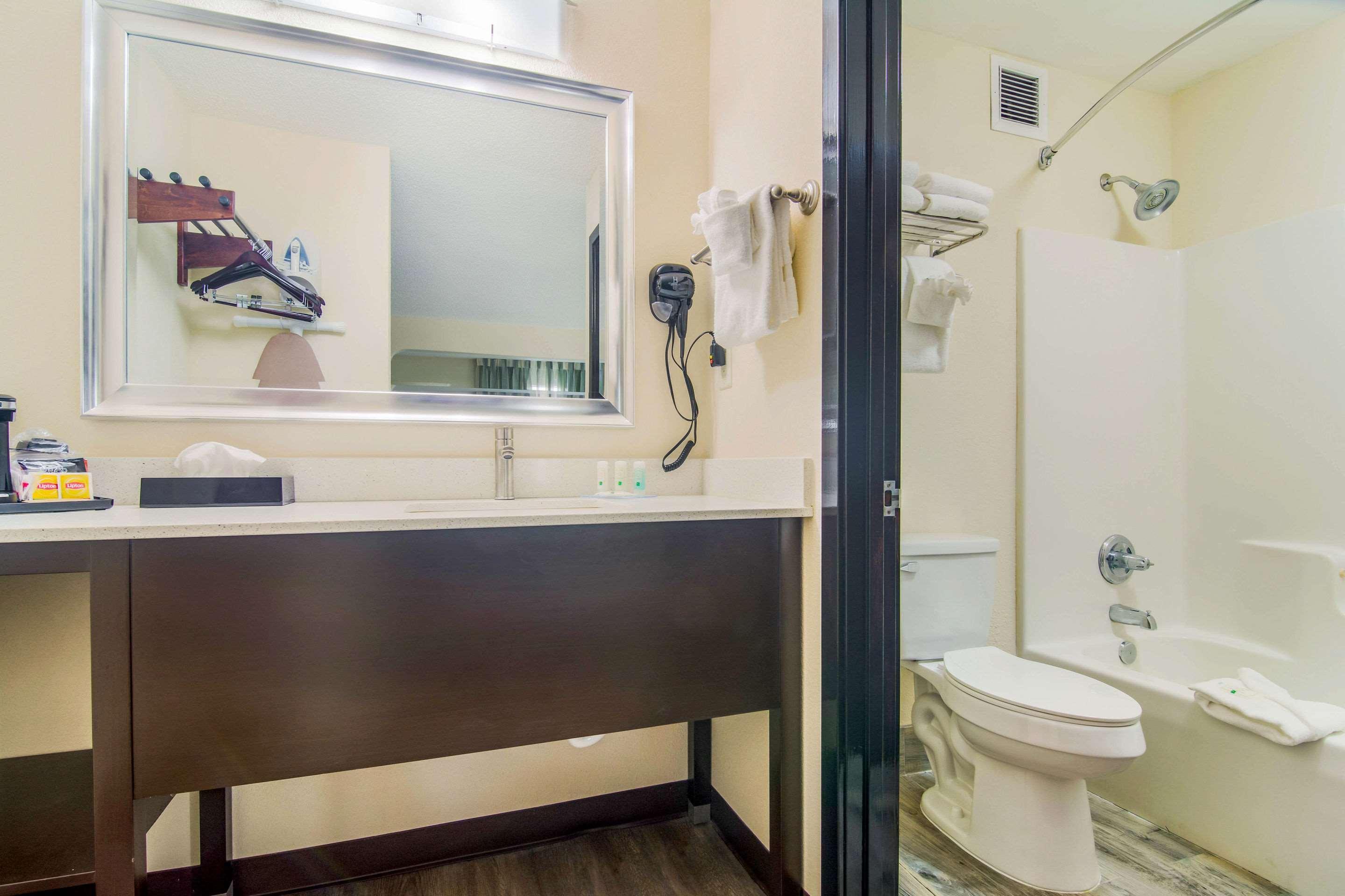 Quality Inn & Suites Lake City Eksteriør bilde